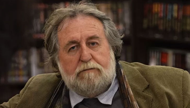 Понякога човек започва да се чуди свършиха ли се в тая страна мислещите хора! Понякога човек започва да се чуди свършиха ли се в тая страна мислещите хора!