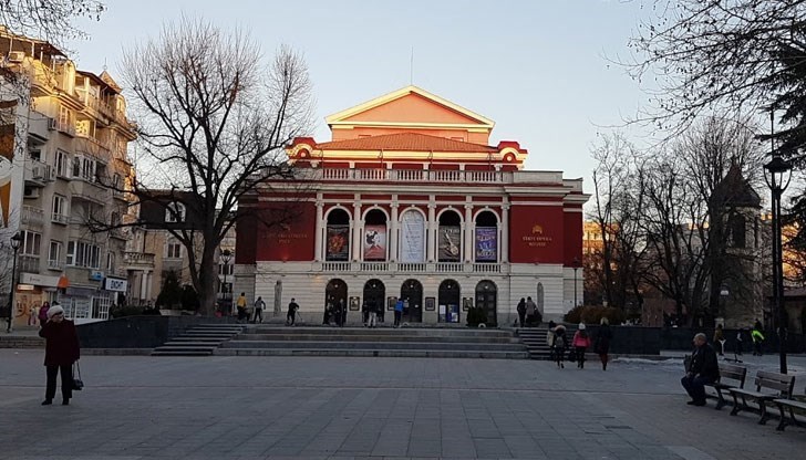 Може би вече е късно, но ако можете помогнете!, призова вчера Елка Радева Може би вече е късно, но ако можете помогнете!, призова вчера Елка Радева