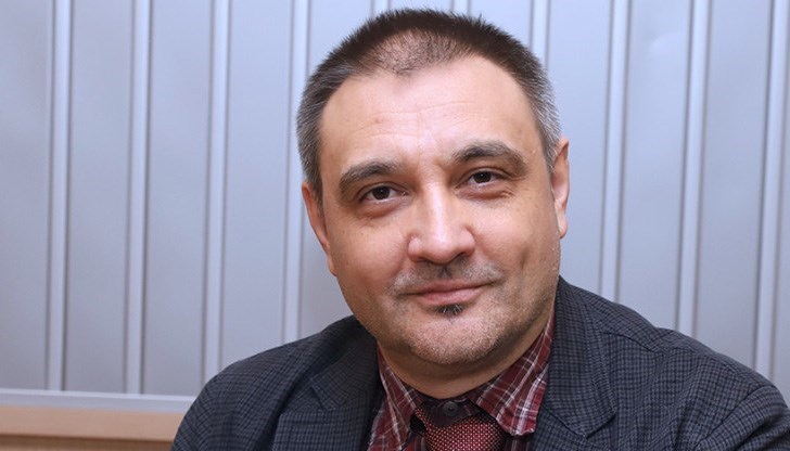Петър Велков разкритикува професор Чорбанов за позициите му срещу ковид мерките