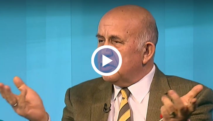 По думите му ще се настоява за приемане на ваксинирани туристи без PCR тест