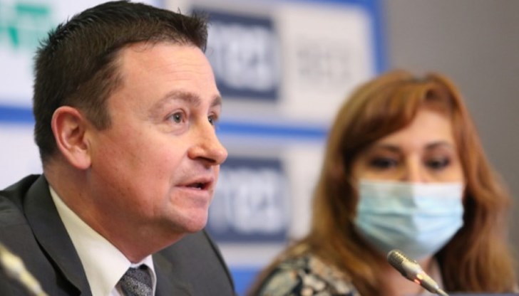 Няма търговска война за ваксините - има проблем и се търси виновен, смята той