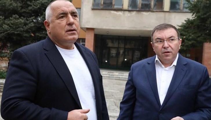 "Може би пък да им е скучно?", пише журналистката Полина Паунова "Може би пък да им е скучно?", пише журналистката Полина Паунова