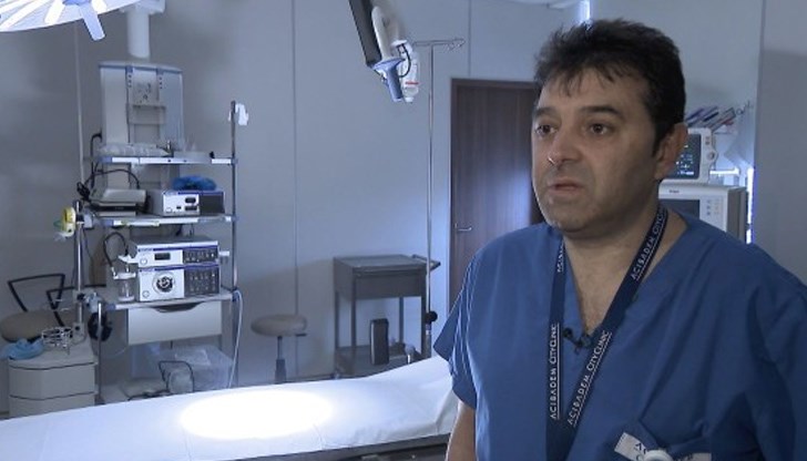 След 99 дни престой в болницата, 50-годишният е изписан и вече е при семейството си След 99 дни престой в болницата, 50-годишният е изписан и вече е при семейството си