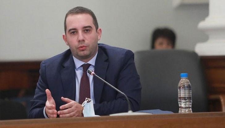 Няма опасност, уверява шефът на Агенцията по лекарствата у нас Няма опасност, уверява шефът на Агенцията по лекарствата у нас