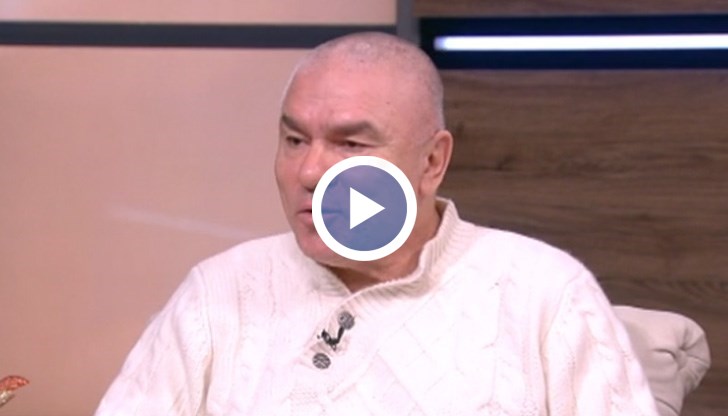 И в момента синът ми износва мои стари дрехи, добави лидерът на "Воля"