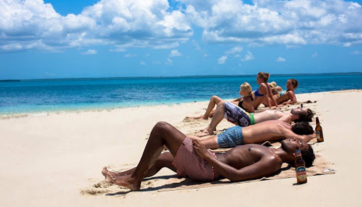 Има само един клиент, поканен за повторен тест и неговите резултати все още не са известни Има само един клиент, поканен за повторен тест и неговите резултати все още не са известни