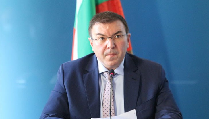 Министерството, което иначе не забелязва смъртността от COVID-19 у нас, тръгна да опровергава неопровержими данни Министерството, което иначе не забелязва смъртността от COVID-19 у нас, тръгна да опровергава неопровержими данни