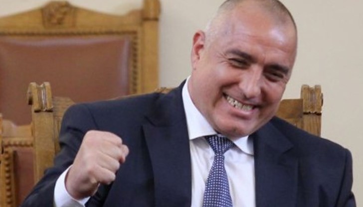 Двама ключови американски парламентаристи правят дисекция на властта, сочейки нейните прегрешения спрямо демокрацията и веднага бе подета кампания срещу тях