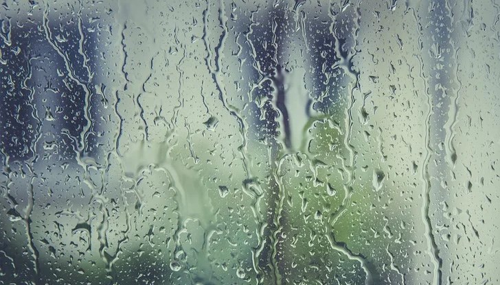 Максималните температури ще стигат до 18 градуса. Максималните температури ще стигат до 18 градуса.