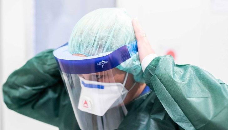 Новият коронавирус вече е констатиран при общо 10 644 лица-медицински служители Новият коронавирус вече е констатиран при общо 10 644 лица-медицински служители