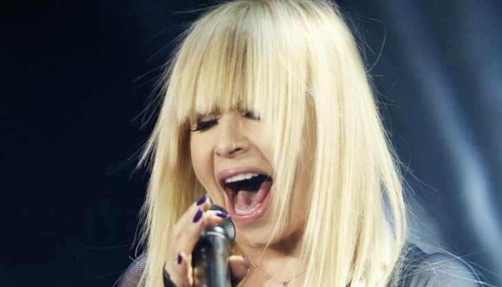 “Аз съм най-обичаната и най-мразената в тая държава”, разкрива за себе си легендарната певица “Аз съм най-обичаната и най-мразената в тая държава”, разкрива за себе си легендарната певица