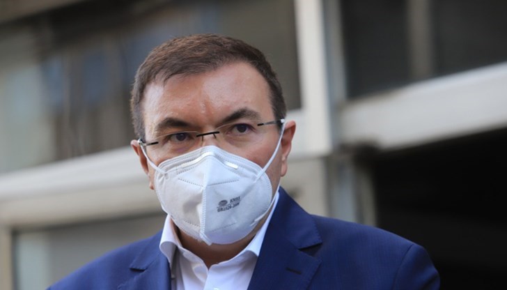 Преди малко в спешен център беше приета жена на 44 години, допълва Костадин Ангелов Преди малко в спешен център беше приета жена на 44 години, допълва Костадин Ангелов