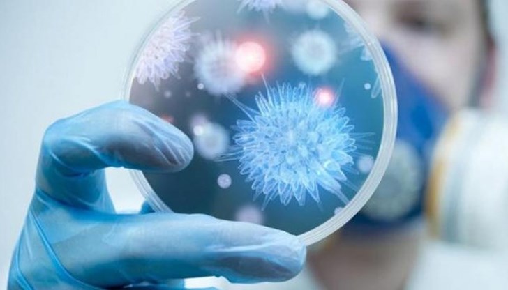 Според д-р Солаков заболяването засяга лекари и фермери, работещи с едри и дребни преживни животни