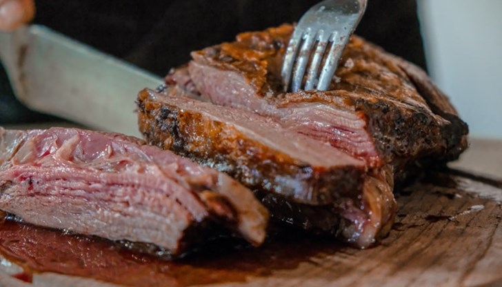 Според експерти червеното месо трябва да се консумира не повече от три пъти седмично