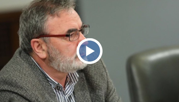 Доц. Кунчев изрази лично мнение, че малък е шанса да има връзка между ваксините и смъртните случаи