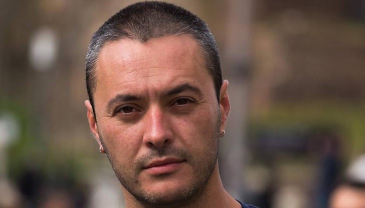 Бащата твърди, че детето е отвлечено от майката