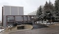 УНСС показа новия си корпус, предизвикал скандал и довел до оставката на преподавател