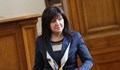 Първи парламентарни патаклами заради Караянчева