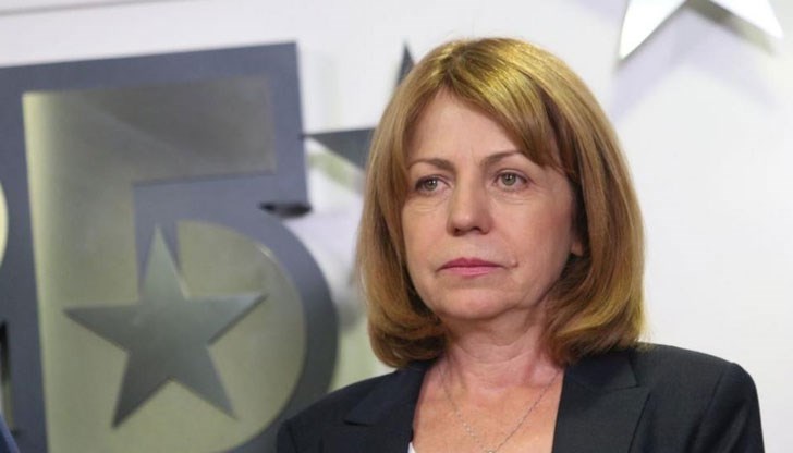 Кметът тихомълком пробва да прокара нови практики при пренасянето на изборните книжа