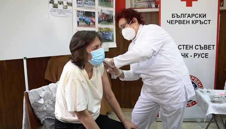 От днес започна ваксинацията срещу COVID-19 на бездомните и скитащи лица в област Русе