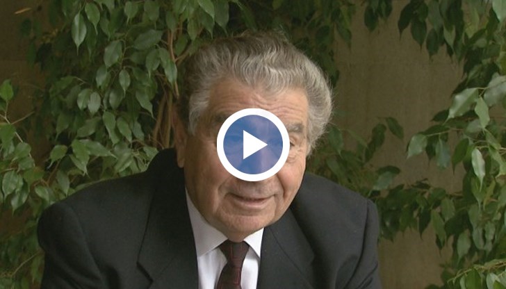 Проф. Бар-Зоар е автор на една от най-вълнуващите книги за историята за спасяването на българските евреи през Втората световна война