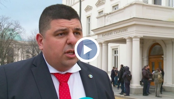 Едно от малкото хубави неща на този парламент е, че никой не иска коалиция с ГЕРБ, заяви избраният за депутат от ДБ