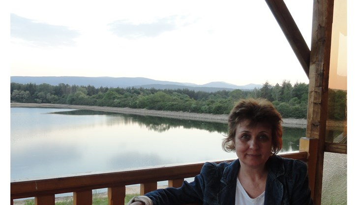 "Хората често приписват загубата на енергия на възрастта или обстоятелствата в живота им, като по този начин игнорират заболяването", разказва Мария Толева