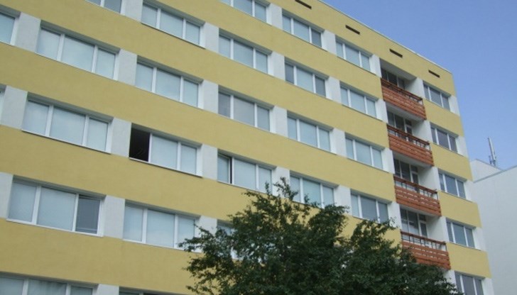 Плащаме пълна такса за общежитие, въпреки че не живеем в него, а в домовете си, оплакват се бъдещите висшисти Плащаме пълна такса за общежитие, въпреки че не живеем в него, а в домовете си, оплакват се бъдещите висшисти