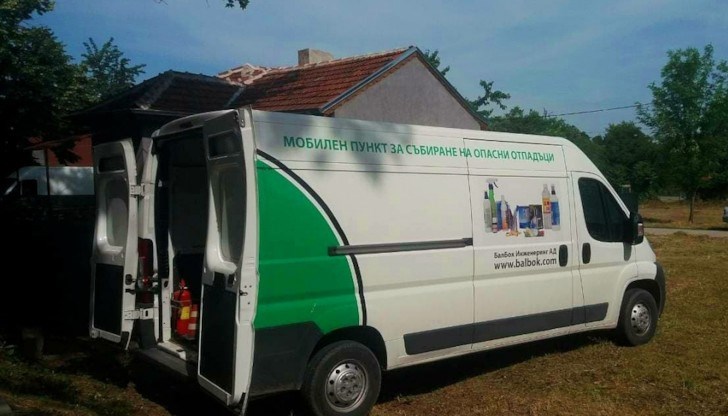 Община Русе припомня, че опасните материали в бита могат да се съдържат в най-различни продукти – битова и строителна химия, технически материали, почистващи средства, препарати за борба с вредители и др. Община Русе припомня, че опасните материали в бита могат да се съдържат в най-различни продукти – битова и строителна химия, технически материали, почистващи средства, препарати за борба с вредители и др.