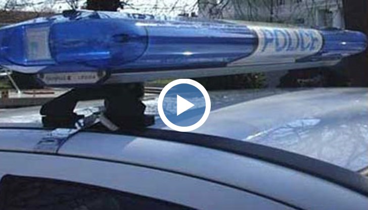 Задържани са над 70 души