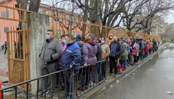 Очаква се следобед да се активизират софиянци и младите хора с право на глас