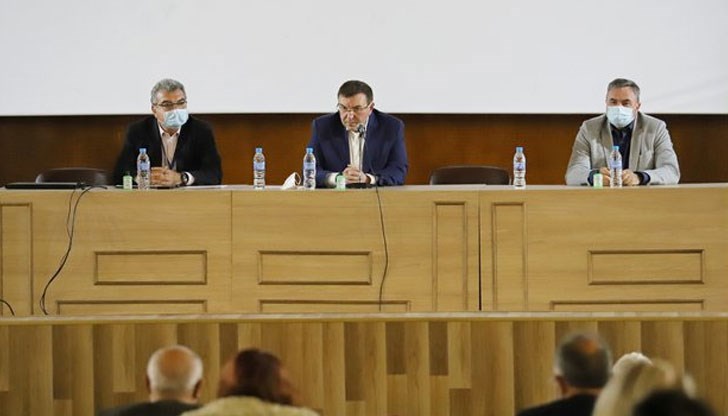 Костадин Ангелов ще представи днес данни за разпространението на коронавируса