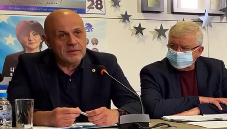 Управляващите да не се държат като опозиция, всичко е в техни ръце Управляващите да не се държат като опозиция, всичко е в техни ръце