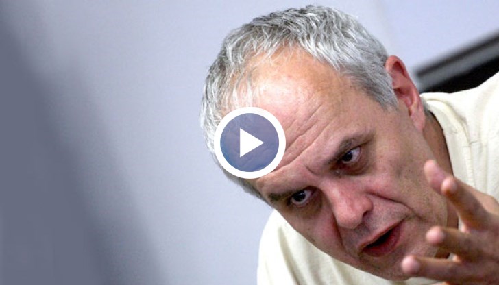 ДПС се прилепи за тях и им помага, но това не е поискана помощ, а просто фактически оказана