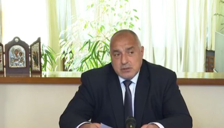 Бисери, наглост и фалш се редуваха на днешното правителствено заседание Бисери, наглост и фалш се редуваха на днешното правителствено заседание