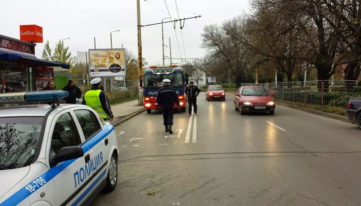 Две пътно-транспортни произшествия станаха във вчерашния ден на булевард "Липник" в Русе. И двете катастрофи са около 16 часа
