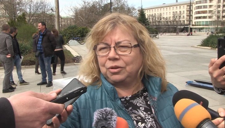 Има голямо забавяне при обработването на протоколите на секциите, където се е гласувало машинно и с хартиени бюлетини