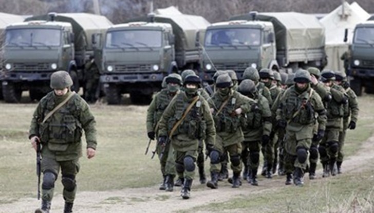 По-рано Русия предупреди Украйна да не завзема отцепилите се части от Донецка и Луганска област със сила и заплаши с военна намеса