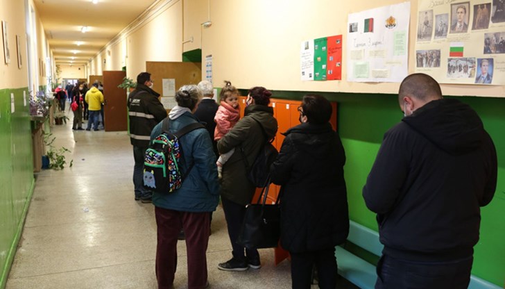 Данните на ЦИК и НСИ за броя на българите се разминават с 1 милион души