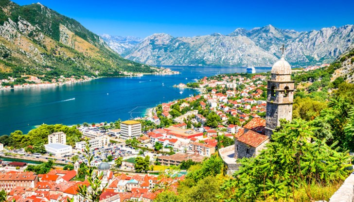 Страната очаква 600 милиона евро приходи от туризъм Страната очаква 600 милиона евро приходи от туризъм