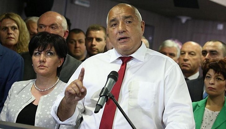 ГЕРБ ще се ударят много лошо в комбинацията от прагматичността на Слави, интелигентността на Христо Иванов, процедурния опит на Мая Манолова и Таня Дончева (защото демокрацията е процедура) и праволинейността на Радев ГЕРБ ще се ударят много лошо в комбинацията от прагматичността на Слави, интелигентността на Христо Иванов, процедурния опит на Мая Манолова и Таня Дончева (защото демокрацията е процедура) и праволинейността на Радев