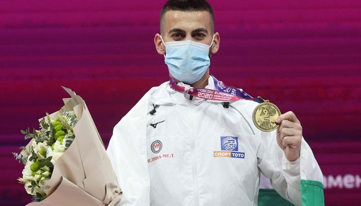 Състезателят на ТСК „Русе“ сподели как е стигнал до златото в руската столица Състезателят на ТСК „Русе“ сподели как е стигнал до златото в руската столица