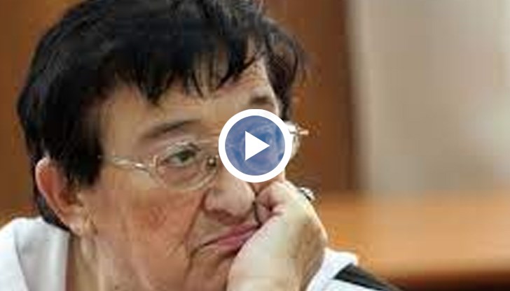 Мика Зайкова каза, че не желае да прави кариера, а само да помага на младите