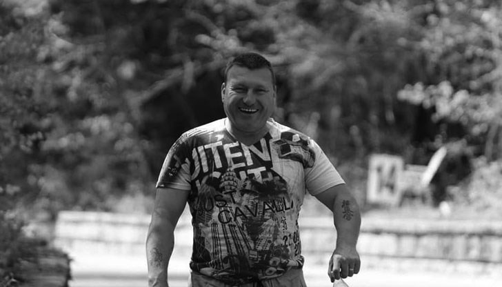 Приятели на загиналия пилот изказват съболезнования в социалните мрежи