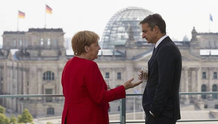 Гърция твърди, че щетите са за 289 милиарда евро Гърция твърди, че щетите са за 289 милиарда евро