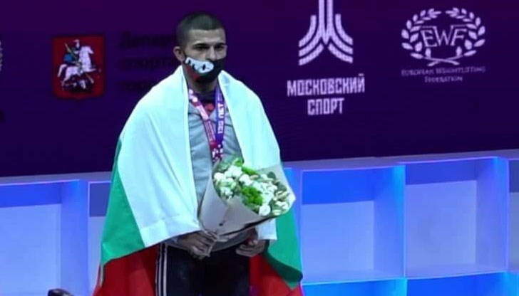 Русенецът разкри защо ще пропусне най-милия спомен за един ученик – абитуриентския бал