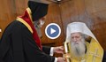 Патриарх Неофит получи Благодатния огън от Йерусалим (ВИДЕО)