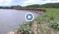 Заради безхаберие на "Напоителни системи" се унищожават земеделски площи по река Струма