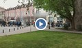 Абитуриентите в Русе се подготвят с шествия и шумни скандирания