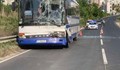 ТИР блъсна автобус с работнички край Сандански
